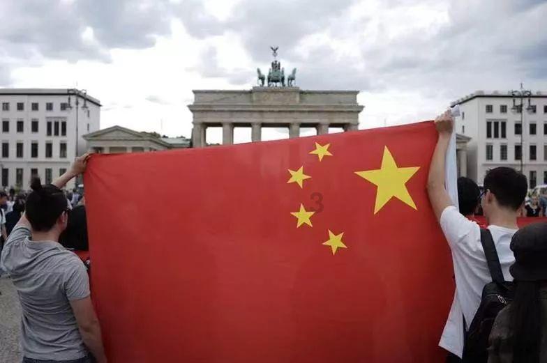 老祖宗的“四不摸”：木匠的斧子，厨子的刀，剩下的俩分别是啥？